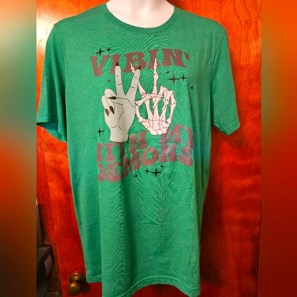 Halloween Tshirt XL